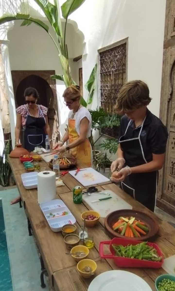 Camel trek in Erg Chebbi dunes